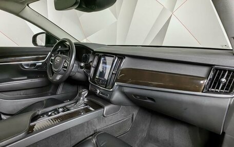 Volvo S90 II рестайлинг, 2017 год, 3 197 700 рублей, 11 фотография