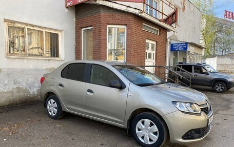 Renault Logan II, 2014 год, 770 000 рублей, 3 фотография