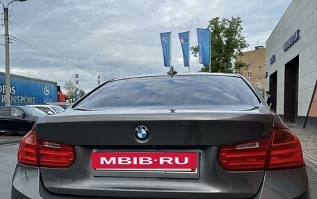 BMW 3 серия, 2011 год, 1 700 000 рублей, 3 фотография