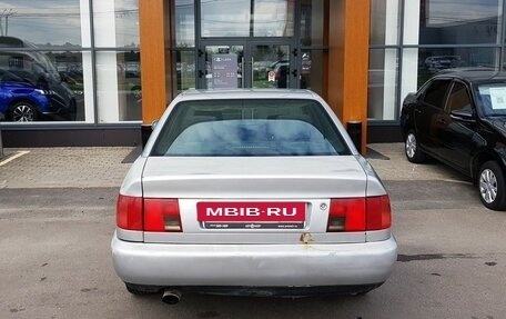 Audi A6, 1994 год, 329 000 рублей, 6 фотография