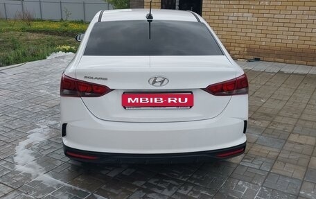 Hyundai Solaris II рестайлинг, 2021 год, 1 600 000 рублей, 5 фотография