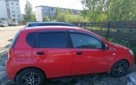 Chevrolet Aveo III, 2010 год, 300 000 рублей, 1 фотография