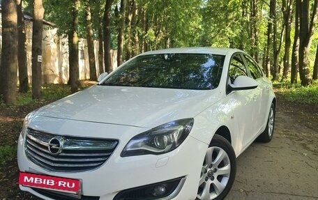 Opel Insignia II рестайлинг, 2014 год, 1 050 000 рублей, 2 фотография