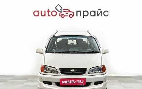 Toyota Ipsum II, 2000 год, 897 000 рублей, 2 фотография