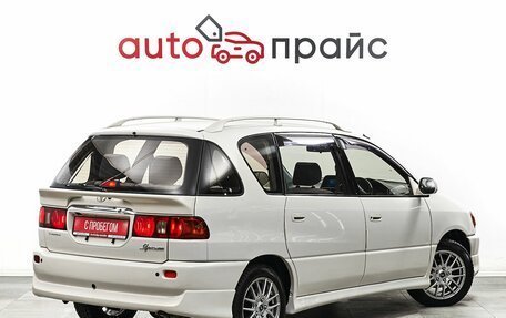 Toyota Ipsum II, 2000 год, 897 000 рублей, 7 фотография