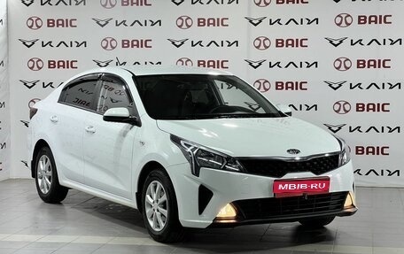 KIA Rio IV, 2020 год, 1 775 000 рублей, 1 фотография