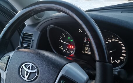 Toyota Land Cruiser 200, 2013 год, 4 650 000 рублей, 10 фотография