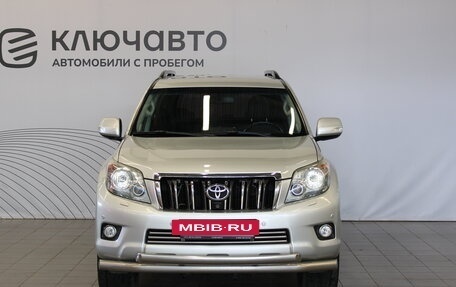 Toyota Land Cruiser Prado 150 рестайлинг 2, 2011 год, 2 887 000 рублей, 2 фотография