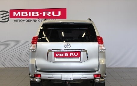 Toyota Land Cruiser Prado 150 рестайлинг 2, 2011 год, 2 887 000 рублей, 6 фотография