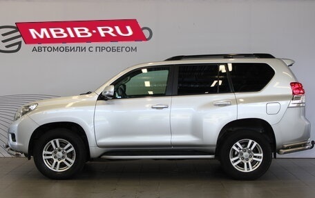 Toyota Land Cruiser Prado 150 рестайлинг 2, 2011 год, 2 887 000 рублей, 8 фотография