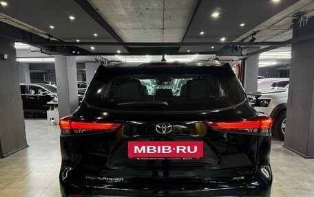 Toyota Highlander, 2024 год, 7 800 000 рублей, 8 фотография