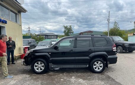 Toyota Land Cruiser Prado 120 рестайлинг, 2005 год, 2 850 000 рублей, 13 фотография