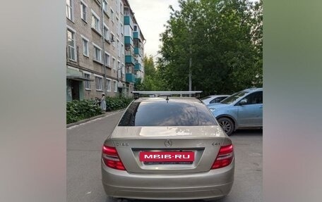 Mercedes-Benz C-Класс, 2011 год, 1 200 000 рублей, 3 фотография