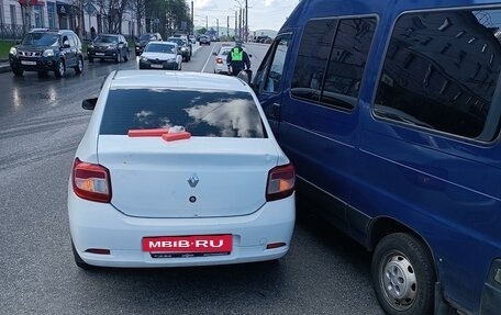 Renault Logan II, 2018 год, 480 000 рублей, 10 фотография