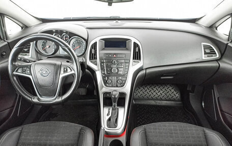 Opel Astra J, 2013 год, 1 167 000 рублей, 14 фотография