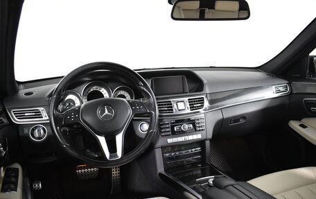 Mercedes-Benz E-Класс, 2013 год, 2 195 900 рублей, 20 фотография