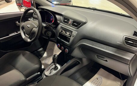 KIA Rio III рестайлинг, 2015 год, 1 237 000 рублей, 16 фотография