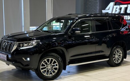 Toyota Land Cruiser Prado 150 рестайлинг 2, 2017 год, 5 757 000 рублей, 4 фотография