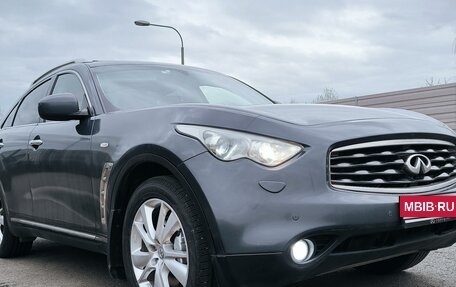 Infiniti FX II, 2010 год, 1 700 000 рублей, 8 фотография