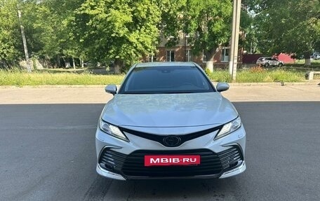 Toyota Camry, 2022 год, 4 900 000 рублей, 3 фотография