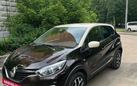 Renault Kaptur I рестайлинг, 2017 год, 1 400 000 рублей, 8 фотография