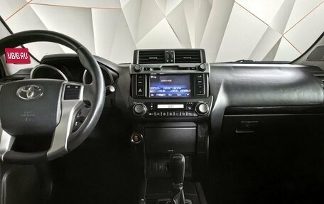 Toyota Land Cruiser Prado 150 рестайлинг 2, 2014 год, 3 495 700 рублей, 11 фотография