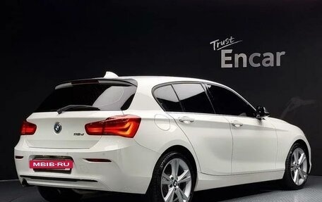 BMW 1 серия, 2019 год, 2 527 000 рублей, 2 фотография