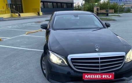 Mercedes-Benz E-Класс, 2017 год, 1 600 000 рублей, 2 фотография