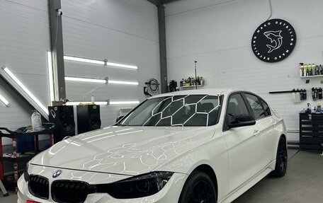 BMW 3 серия, 2012 год, 2 200 000 рублей, 11 фотография