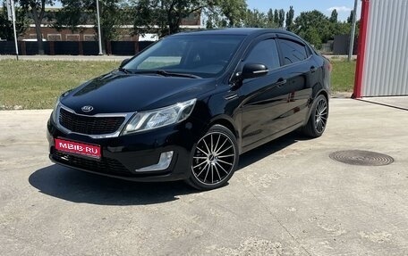 KIA Rio III рестайлинг, 2012 год, 890 000 рублей, 1 фотография