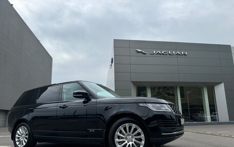 Land Rover Range Rover IV рестайлинг, 2018 год, 6 900 000 рублей, 2 фотография