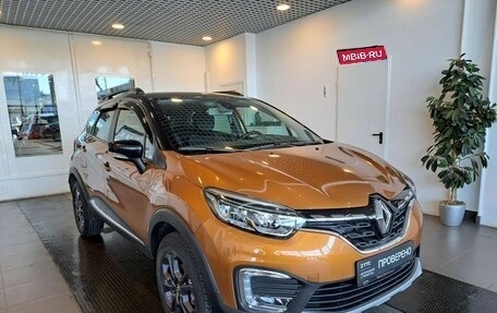 Renault Kaptur I рестайлинг, 2021 год, 2 222 000 рублей, 3 фотография