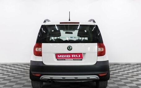 Skoda Yeti I рестайлинг, 2013 год, 865 000 рублей, 5 фотография