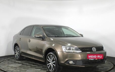 Volkswagen Jetta VI, 2012 год, 1 050 000 рублей, 3 фотография