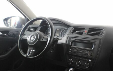 Volkswagen Jetta VI, 2012 год, 1 050 000 рублей, 9 фотография
