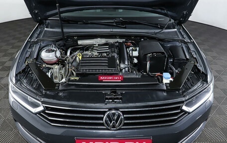 Volkswagen Passat B8 рестайлинг, 2017 год, 1 968 000 рублей, 9 фотография