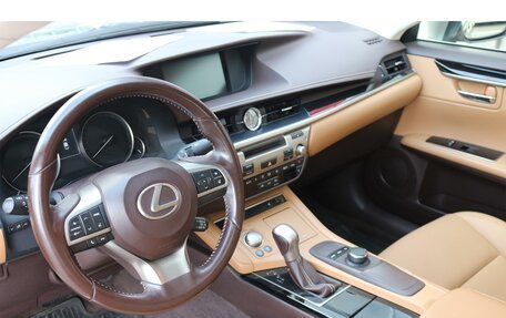 Lexus ES VII, 2016 год, 2 825 000 рублей, 12 фотография