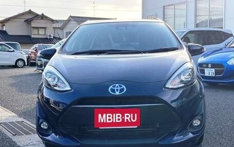 Toyota Aqua I, 2019 год, 1 800 000 рублей, 3 фотография