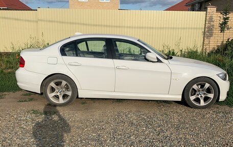 BMW 3 серия, 2012 год, 1 550 000 рублей, 2 фотография