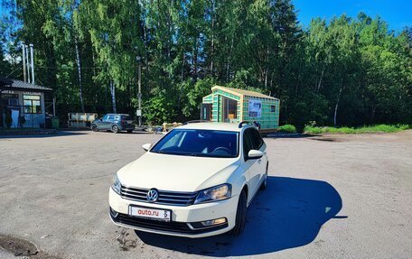 Volkswagen Passat B7, 2011 год, 980 000 рублей, 5 фотография