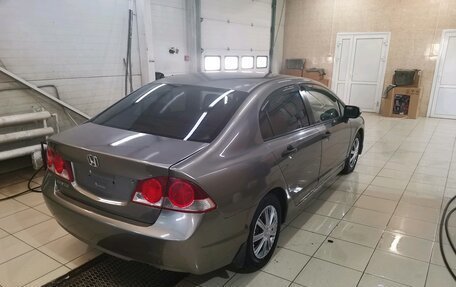 Honda Civic VIII, 2007 год, 750 000 рублей, 3 фотография