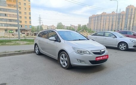 Opel Astra J, 2012 год, 580 000 рублей, 1 фотография