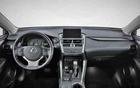 Lexus NX I, 2017 год, 3 235 000 рублей, 5 фотография