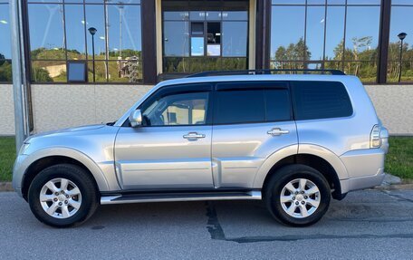 Mitsubishi Pajero IV, 2012 год, 1 950 000 рублей, 2 фотография