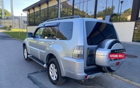 Mitsubishi Pajero IV, 2012 год, 1 950 000 рублей, 3 фотография