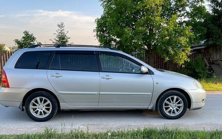 Toyota Corolla, 2004 год, 650 000 рублей, 3 фотография