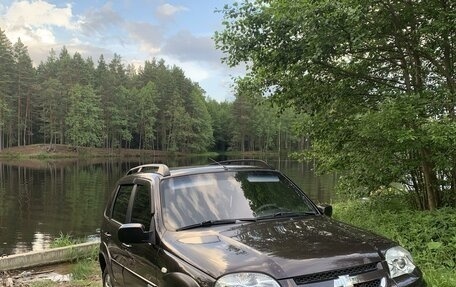 Chevrolet Niva I рестайлинг, 2010 год, 580 000 рублей, 4 фотография