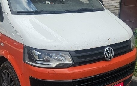 Volkswagen Transporter T5 рестайлинг, 2010 год, 2 100 000 рублей, 2 фотография