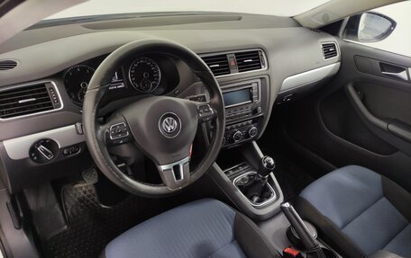 Volkswagen Jetta VI, 2013 год, 1 199 000 рублей, 15 фотография