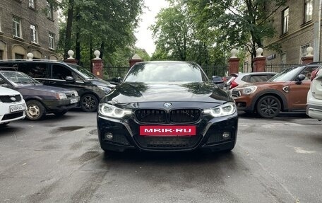 BMW 3 серия, 2018 год, 2 350 000 рублей, 2 фотография